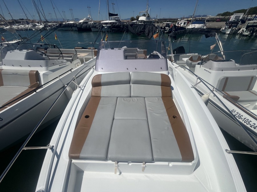 BENETEAU FLYER 9 SUNDECK - 2