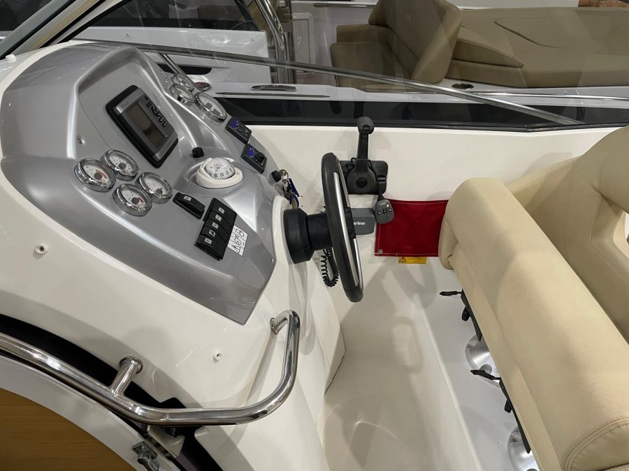 BENETEAU MONTE CARLO 27 - 8