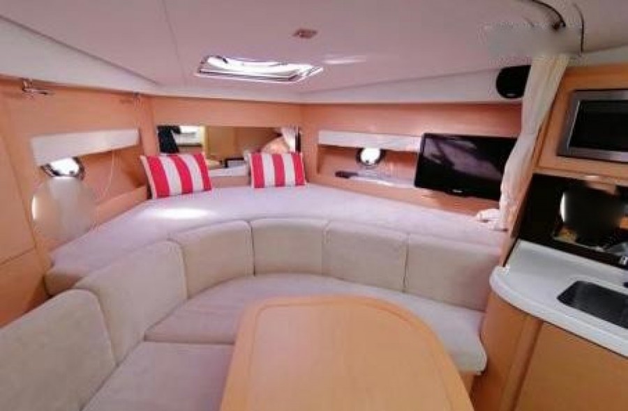 BENETEAU MONTE CARLO 32 HT - 6