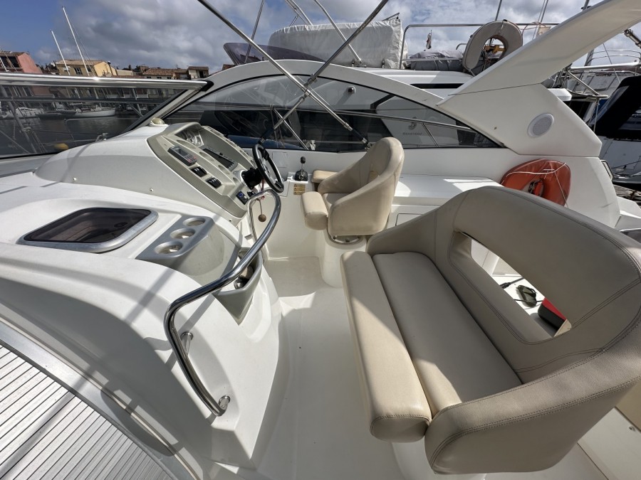 BENETEAU MONTE CARLO 37 OPEN - 10