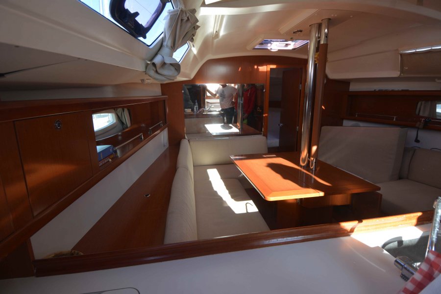 BENETEAU OCEANIS 34 - 3