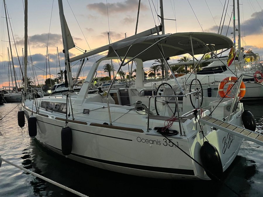 BENETEAU OCEANIS 35.1 - 1