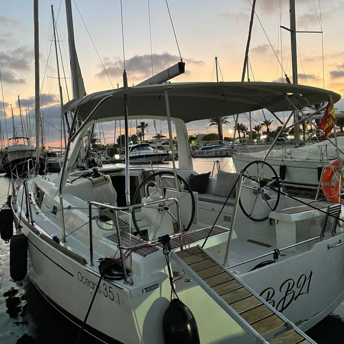 BENETEAU OCEANIS 35.1 - 2