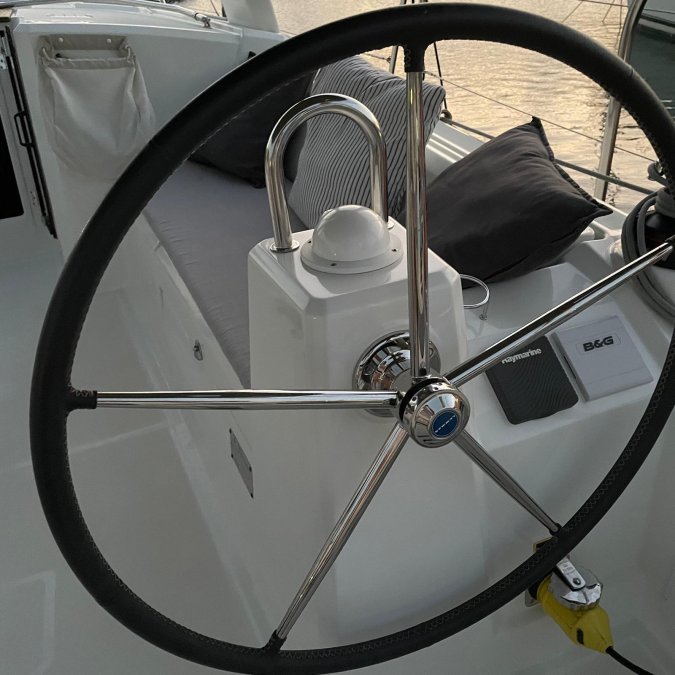 BENETEAU OCEANIS 35.1 - 7