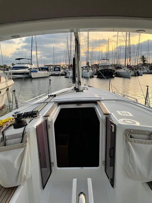 BENETEAU OCEANIS 35.1 - 11