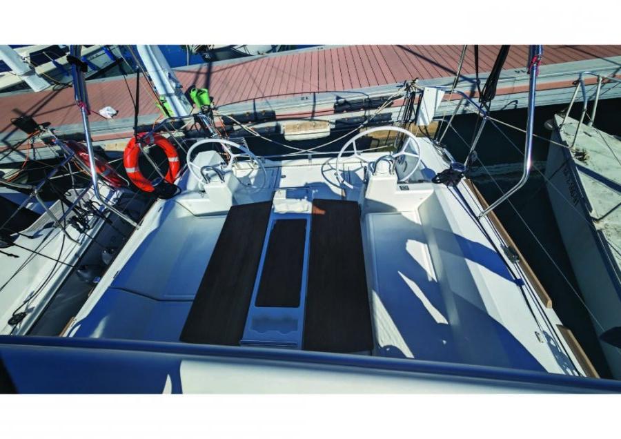 BENETEAU OCEANIS 35 - 6