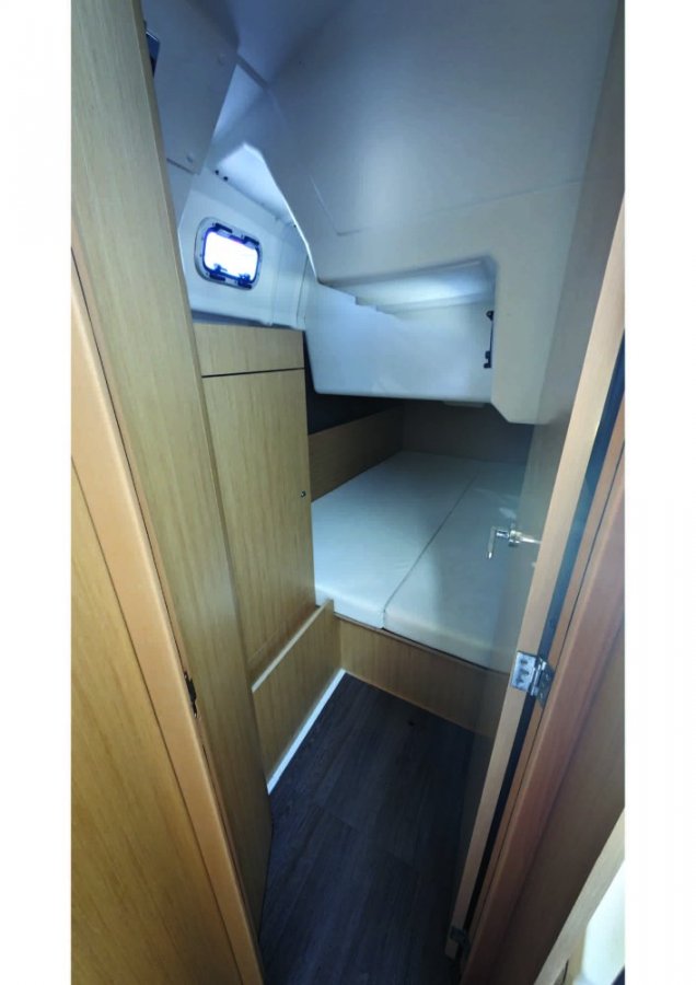 BENETEAU OCEANIS 35 - 24