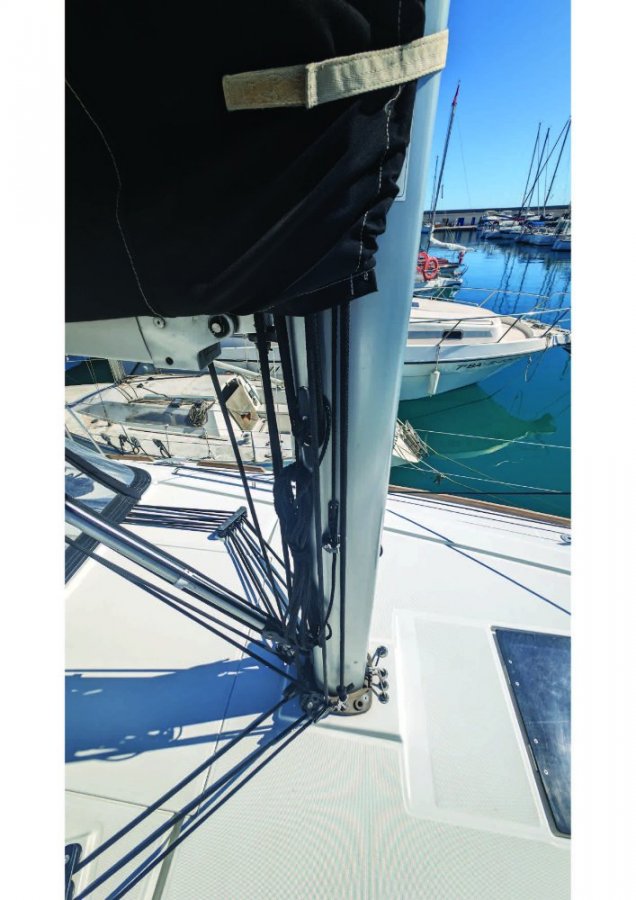 BENETEAU OCEANIS 35 - 13