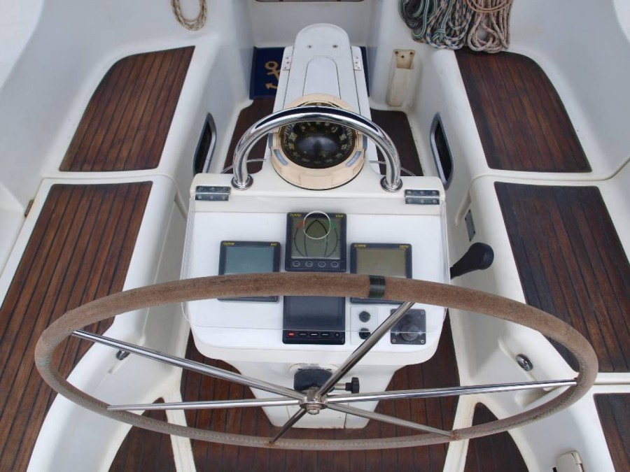 BENETEAU OCEANIS 393 CLIPPER - 9