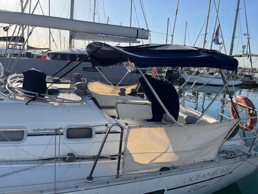 BENETEAU OCEANIS 393 - 3