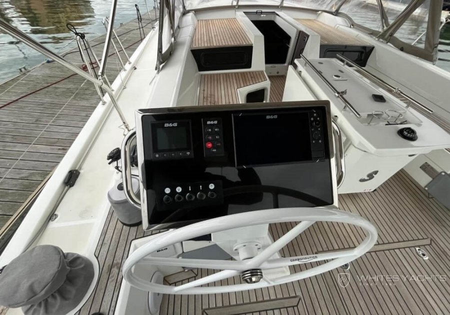 BENETEAU OCEANIS 51.1 - 7