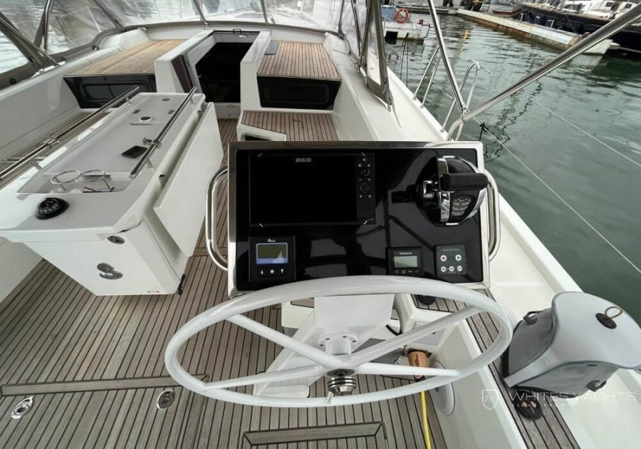 BENETEAU OCEANIS 51.1 - 8