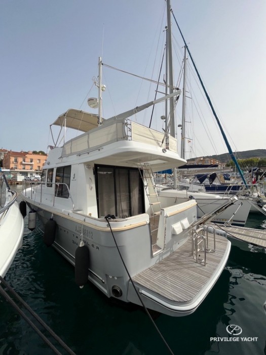 BENETEAU SWIFT TRAWLER 34 FLY - 6