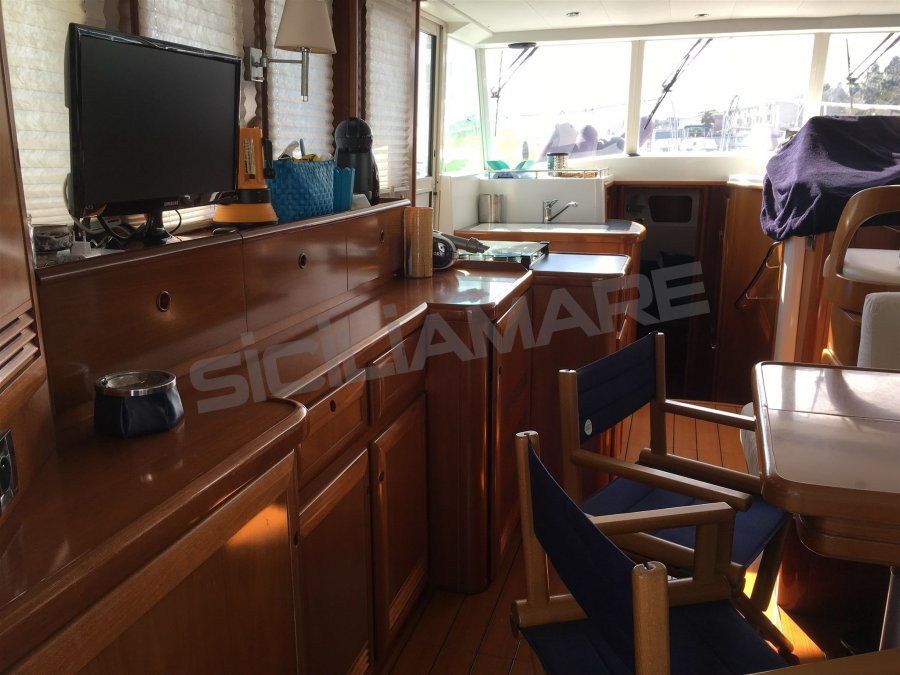 BENETEAU SWIFT TRAWLER 42 - 4