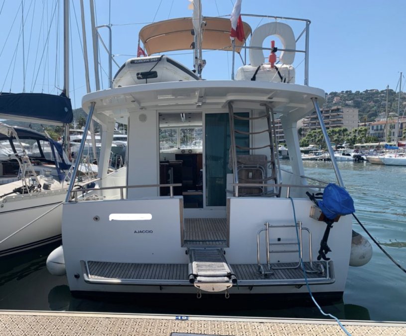 BENETEAU SWIFT TRAWLER 42 - 2