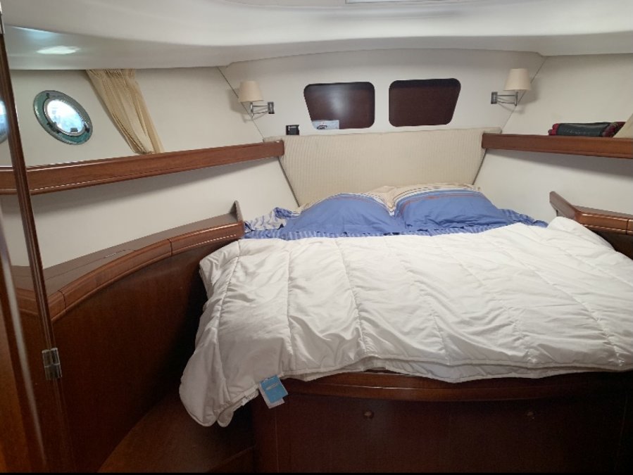 BENETEAU SWIFT TRAWLER 42 - 15