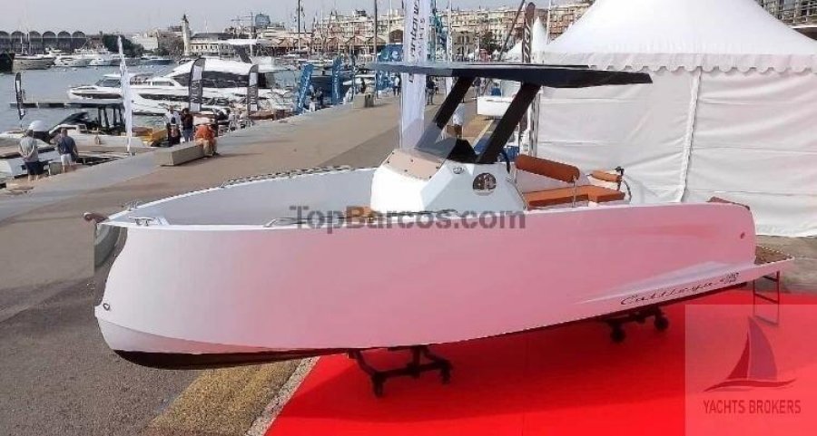 BOATS MAK CATTLEYA X6 OPEN - 8