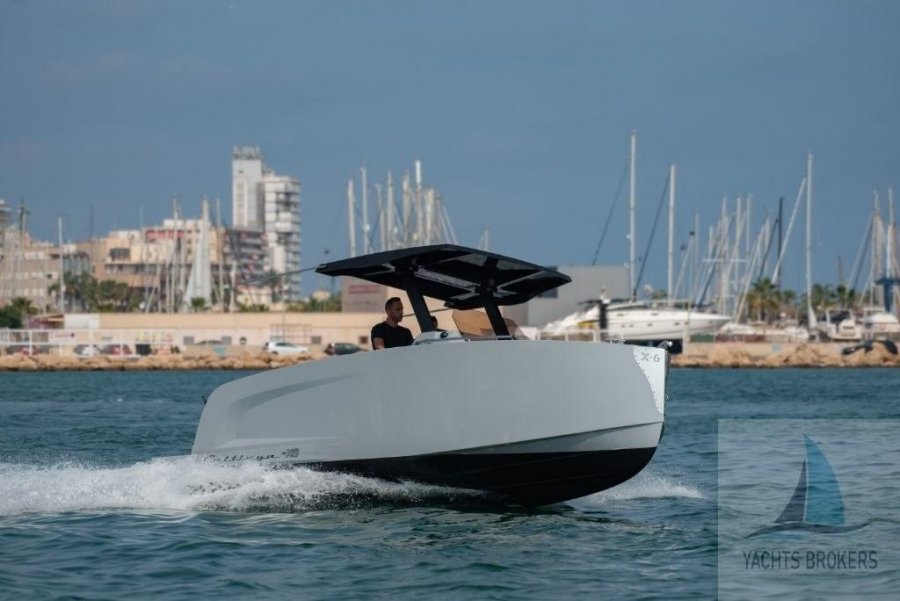 BOATS MAK CATTLEYA X6 OPEN - 9