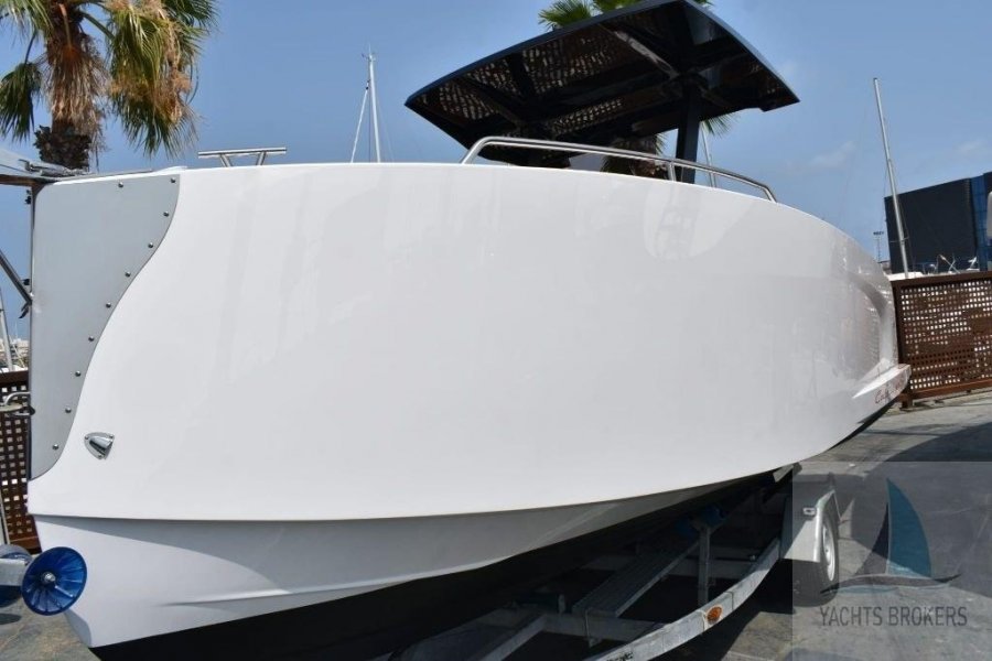 BOATS MAK CATTLEYA X6 OPEN - 10