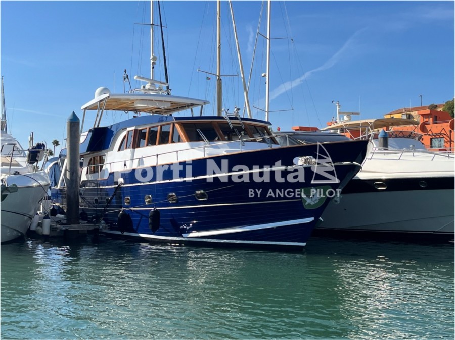 CANTIERE NAUTICO AZZURRO 64 - 10