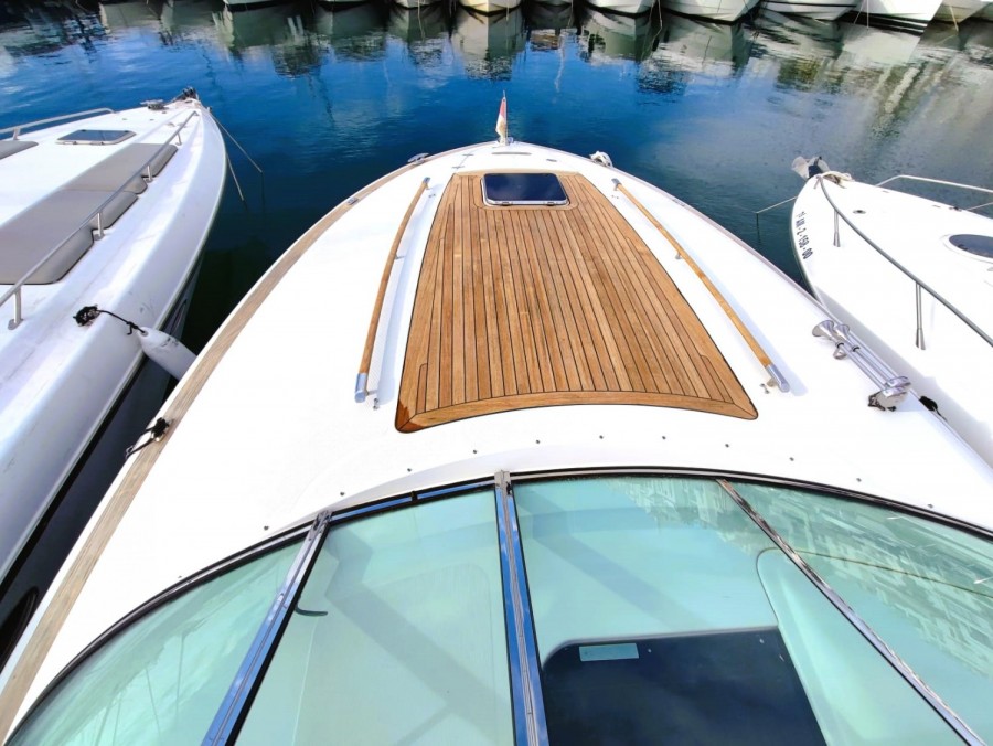 CHRIS CRAFT CORSAIR 36 HARD TOP - 7