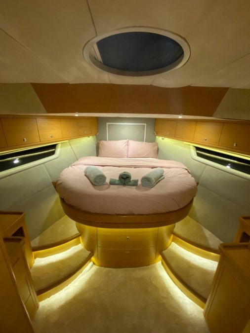 CUSTOM MOTORYACHT - 15