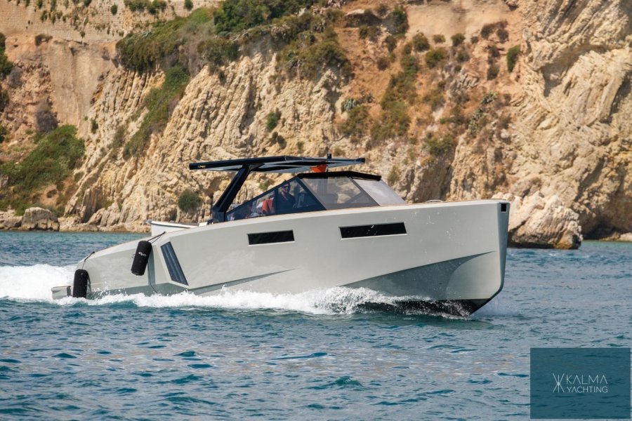 EVO YACHTS R4 - 1