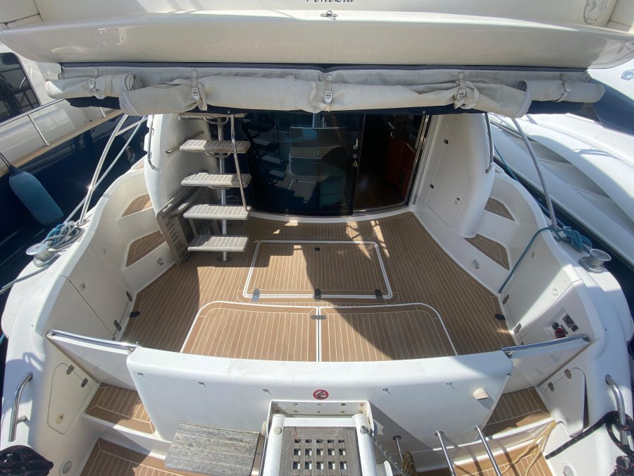 FAIRLINE SQUADRON 55 - 4