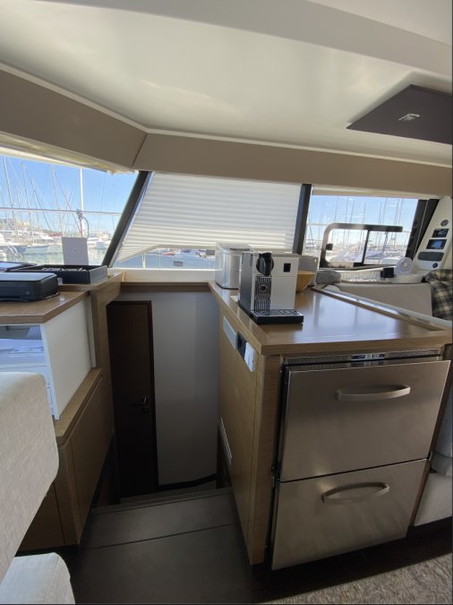 FOUNTAINE PAJOT MY 37 - 12