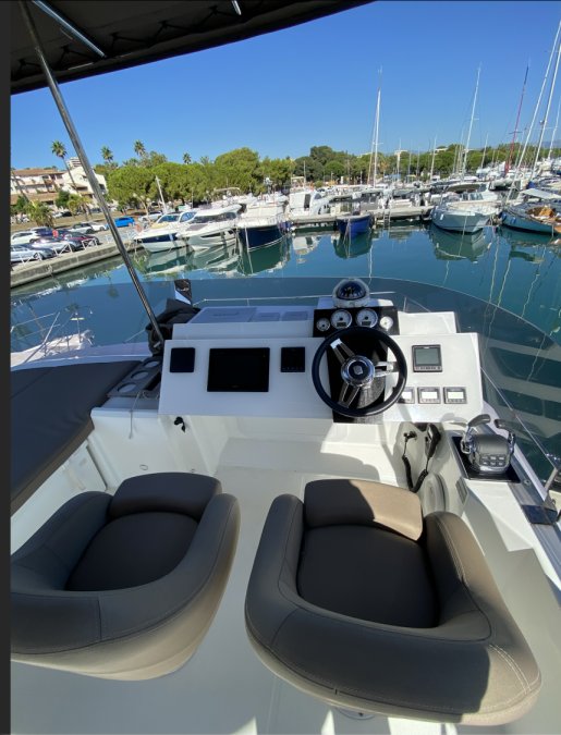 FOUNTAINE PAJOT MY 37 - 16