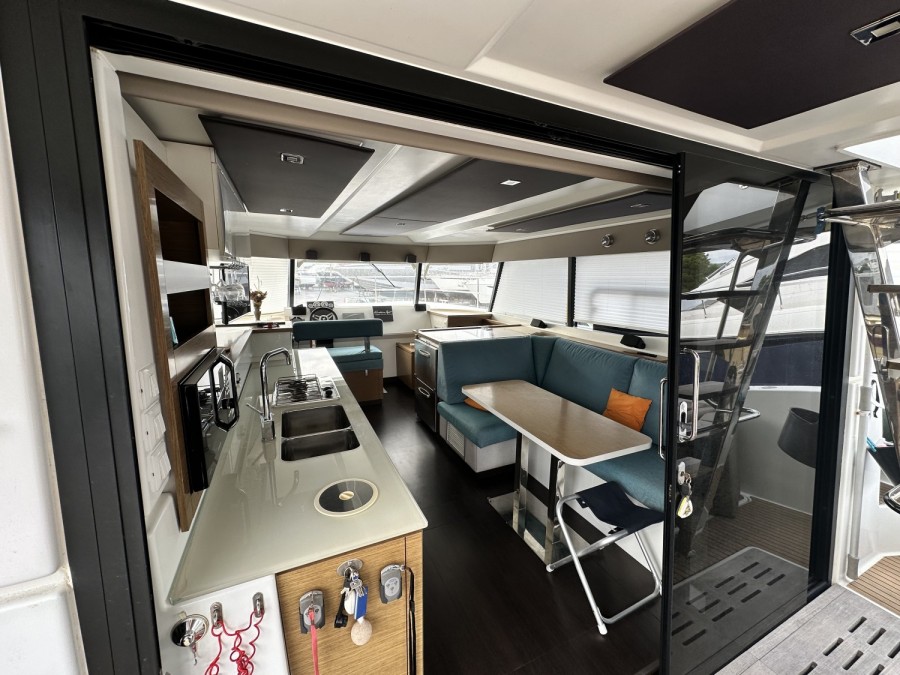 FOUNTAINE PAJOT MY 37 - 4