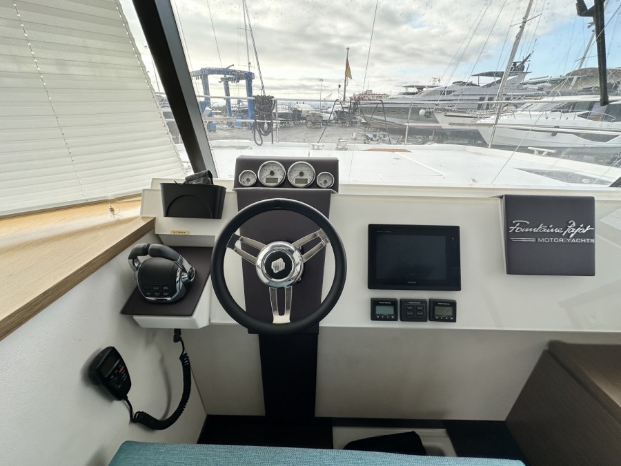 FOUNTAINE PAJOT MY 37 - 14