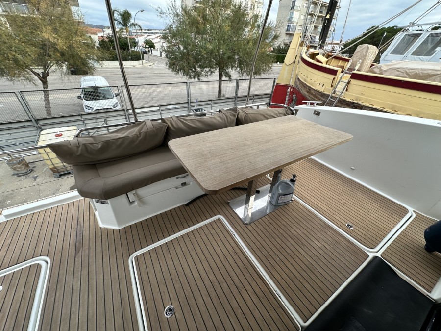 FOUNTAINE PAJOT MY 37 - 34