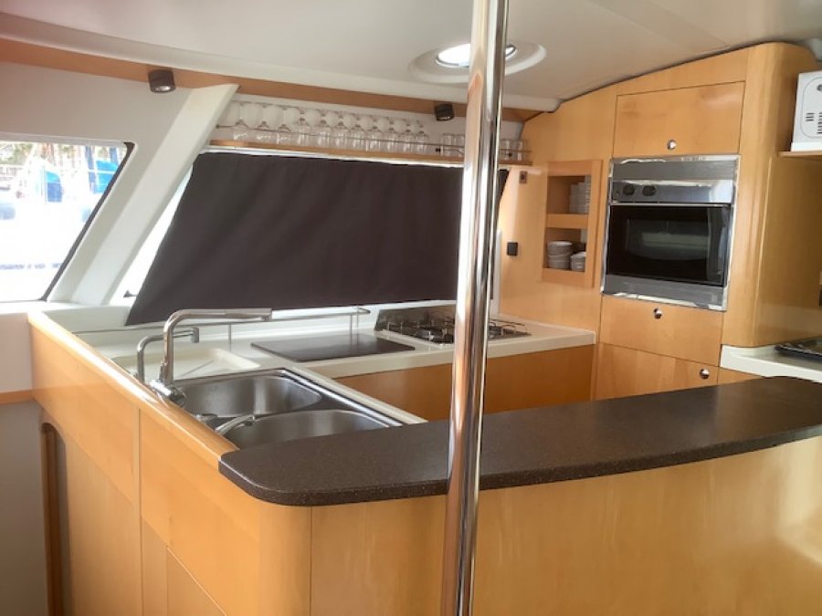 FOUNTAINE PAJOT SALINA 48 - 22