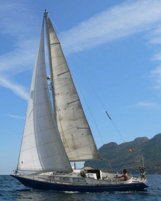 HALLBERG RASSY MISTRAL - 4