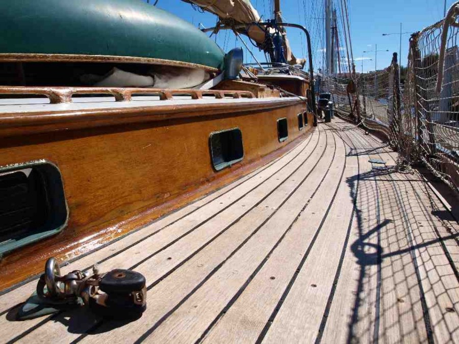 HERBERT WOODS CLASSIC YAWL - 30