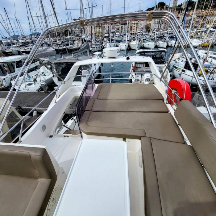 JEANNEAU PRESTIGE 350 FLY - 13