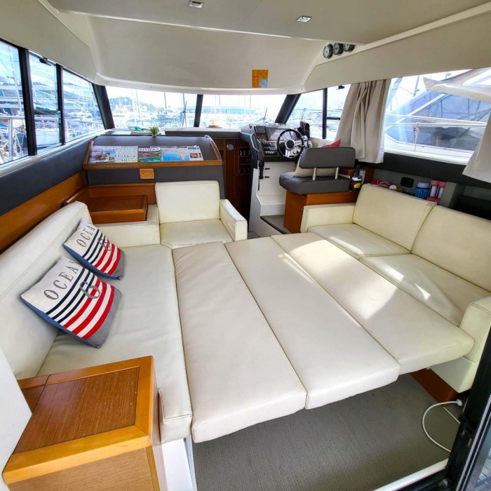 JEANNEAU PRESTIGE 350 FLY - 19