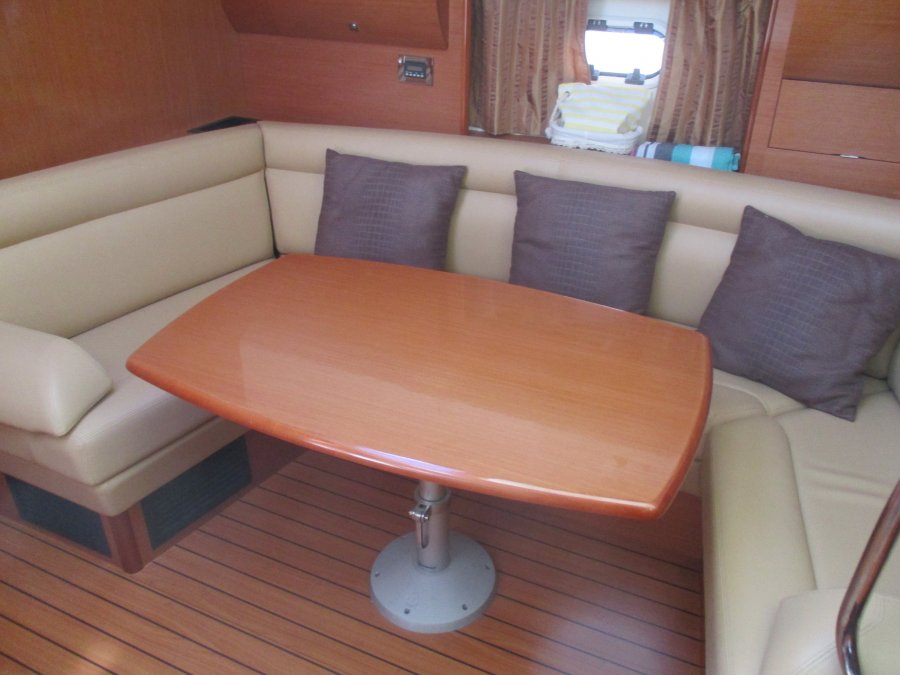 JEANNEAU PRESTIGE 38 S - 19