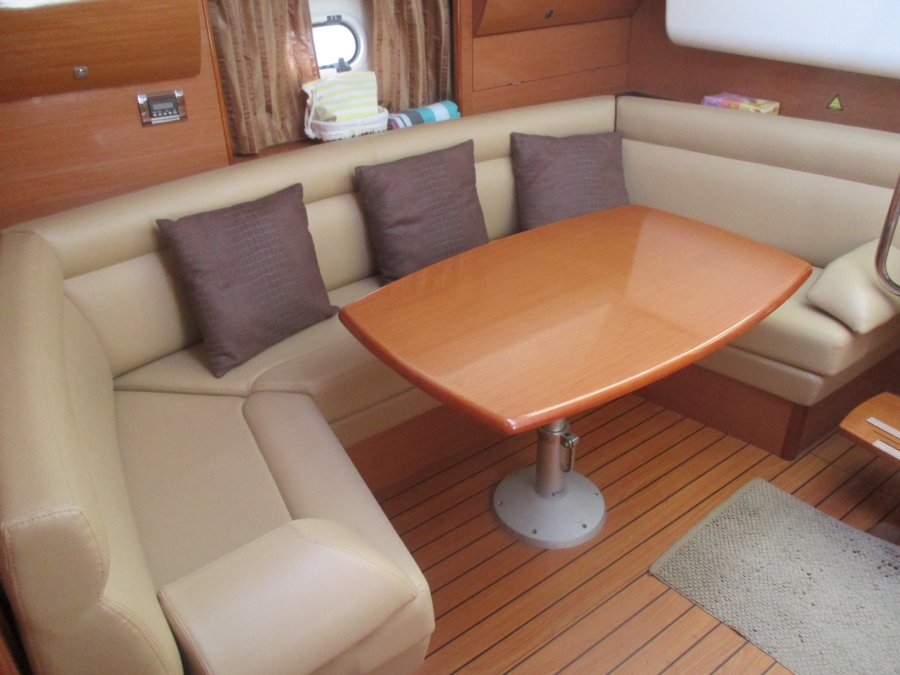 JEANNEAU PRESTIGE 38 S - 20