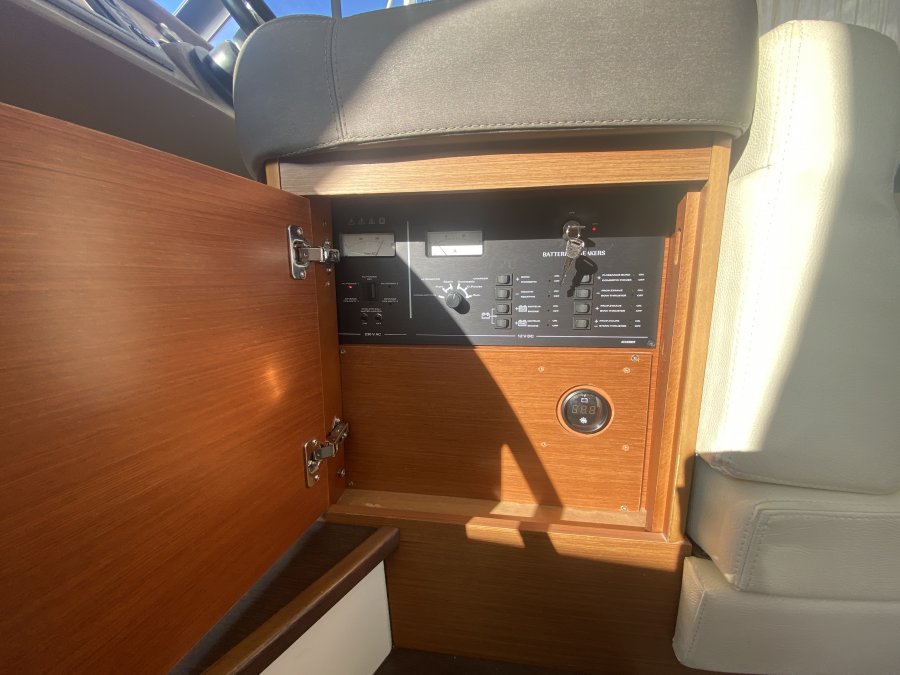 JEANNEAU PRESTIGE 400 - 22