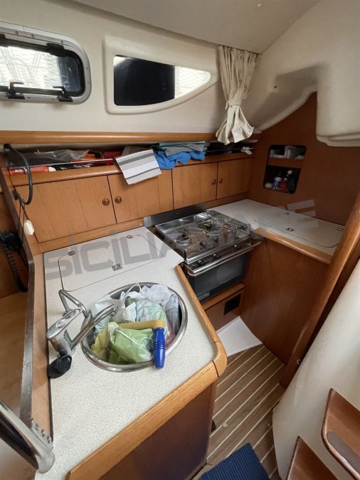 JEANNEAU SUN ODYSSEY 32 - 9