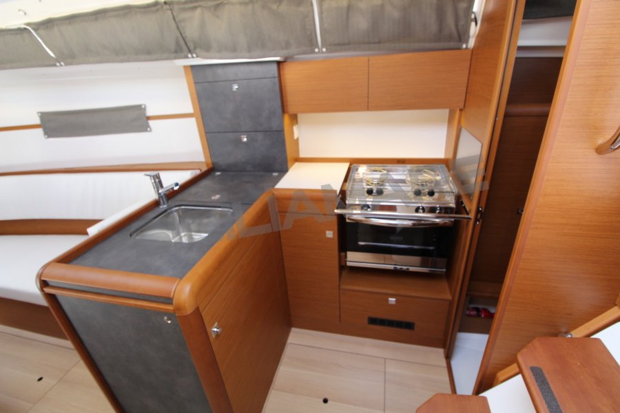 JEANNEAU SUN ODYSSEY 349 - 4