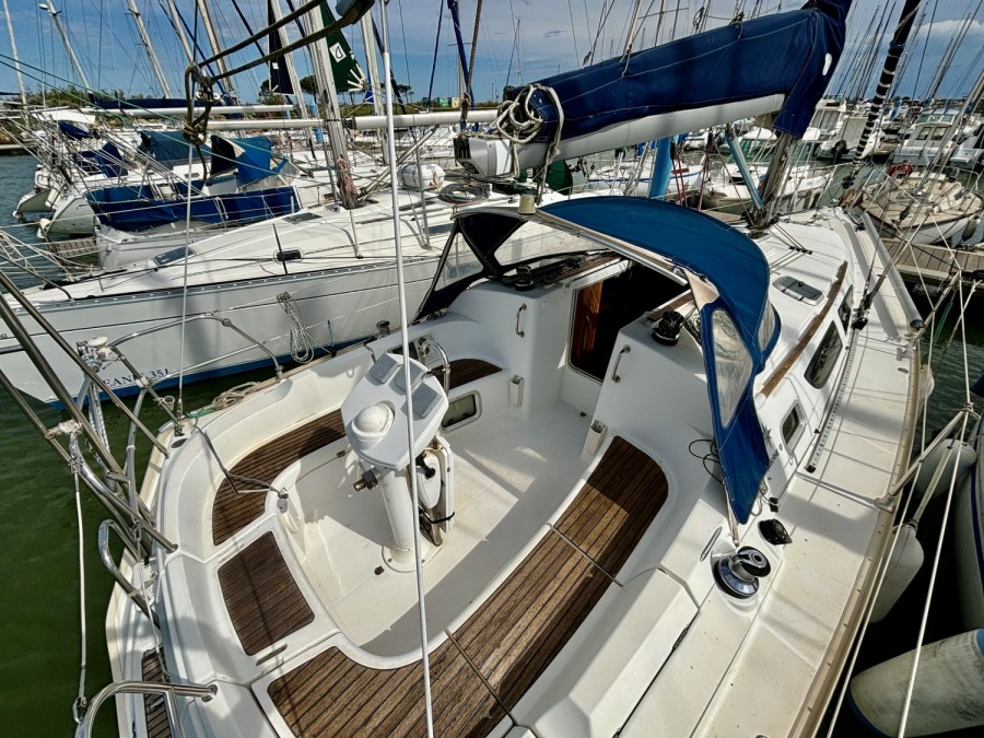 JEANNEAU SUN ODYSSEY 35 - 2