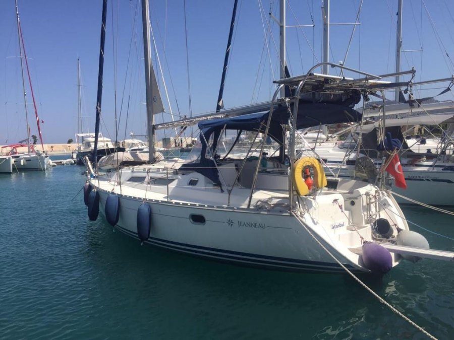 Jeanneau Sun Odyssey 37.2