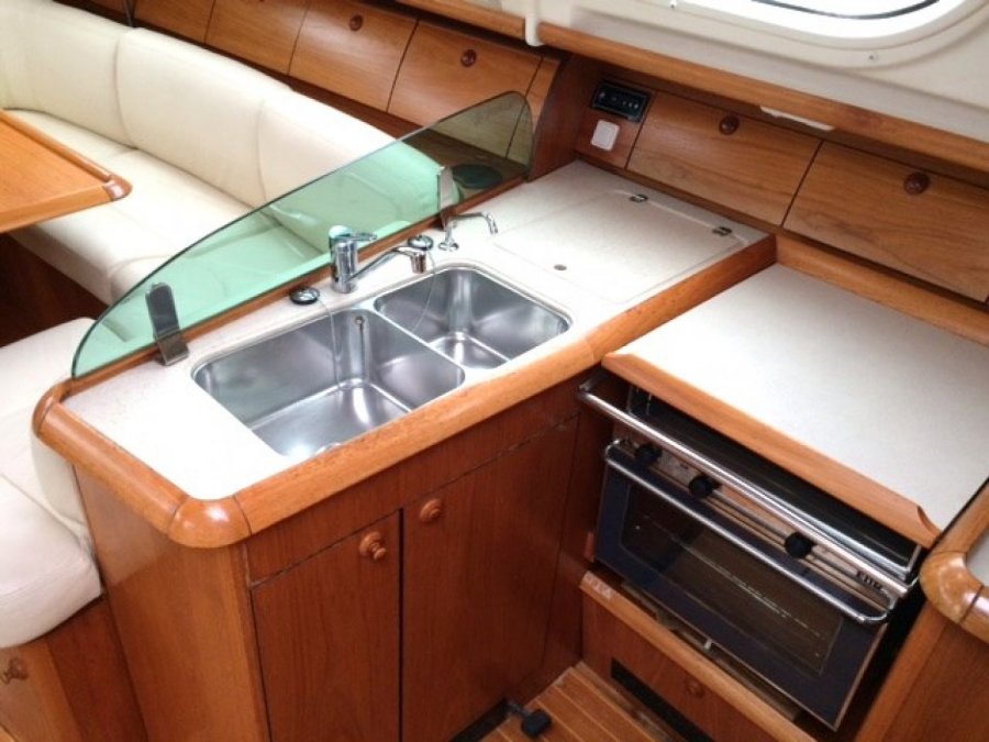 JEANNEAU SUN ODYSSEY 40 DS - 13