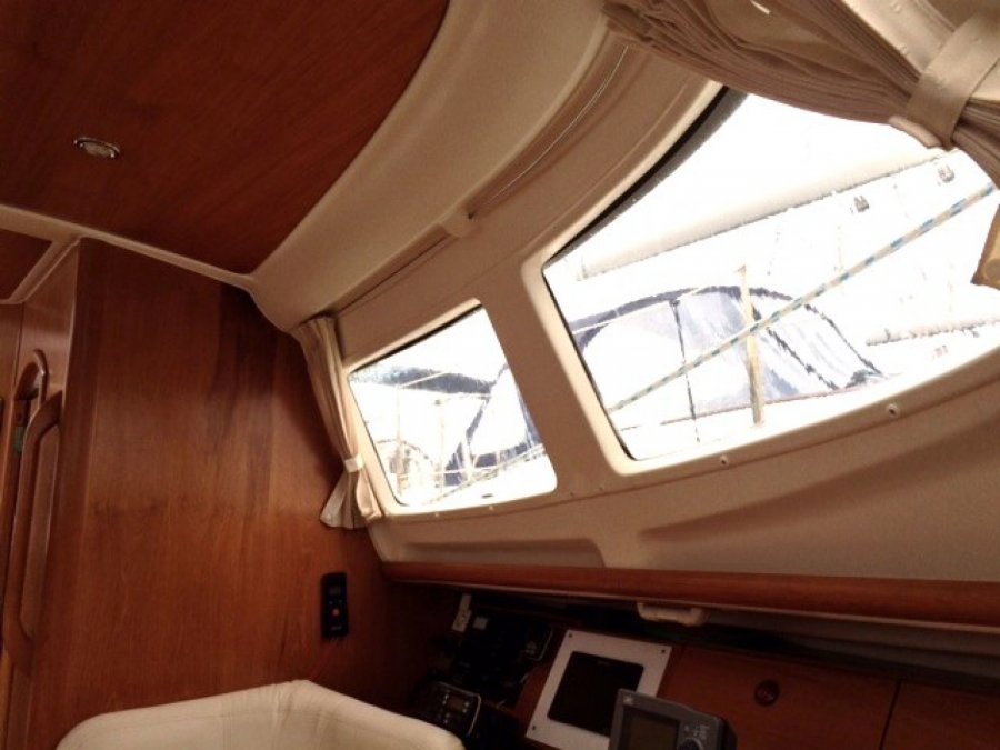 JEANNEAU SUN ODYSSEY 40 DS - 7