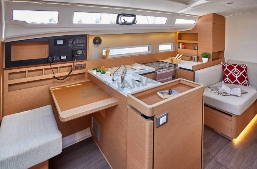 JEANNEAU SUN ODYSSEY 410 - 4