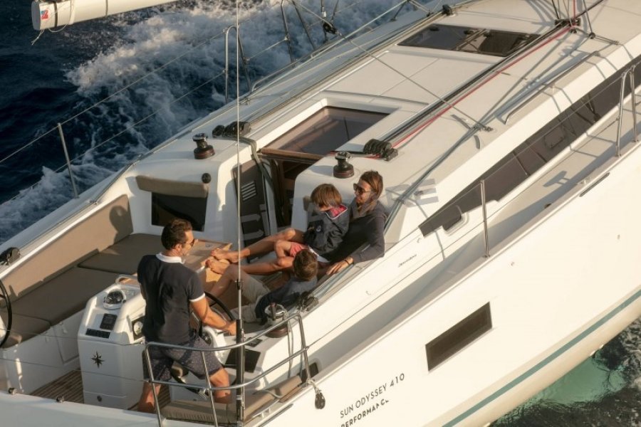 JEANNEAU SUN ODYSSEY 410 - 14