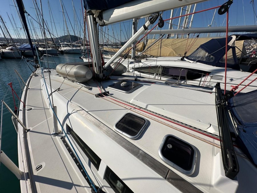 JEANNEAU SUN ODYSSEY 42 I - 17